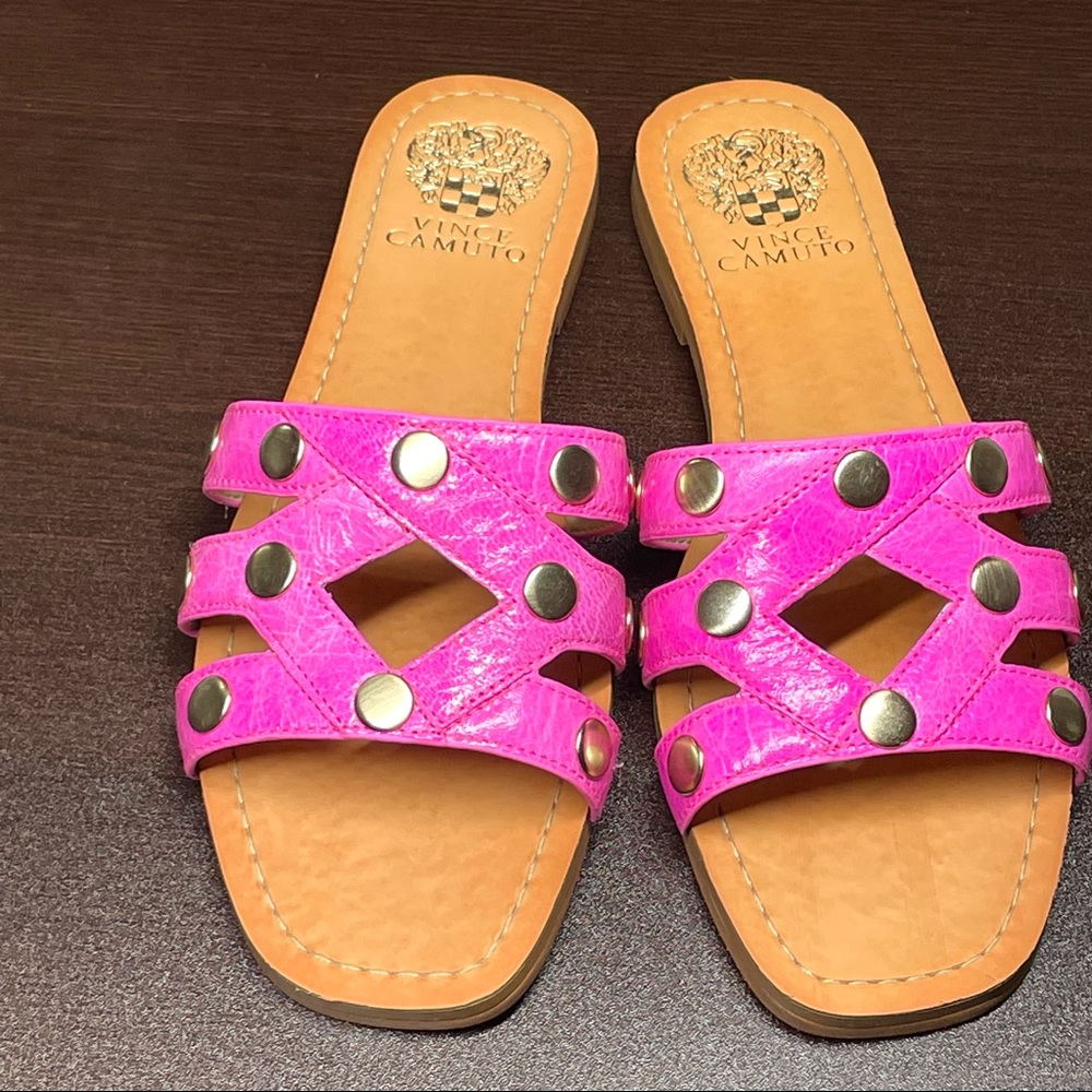 Vince Camuto Women's Studded Slip On Slide Sandal Vazista Pop Pink Pop Gloss New - Picture 4 of 16